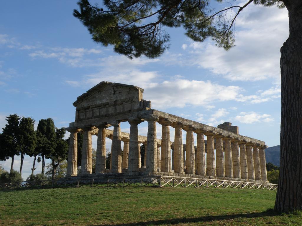 Hotel Mandetta Paestum Exteriör bild