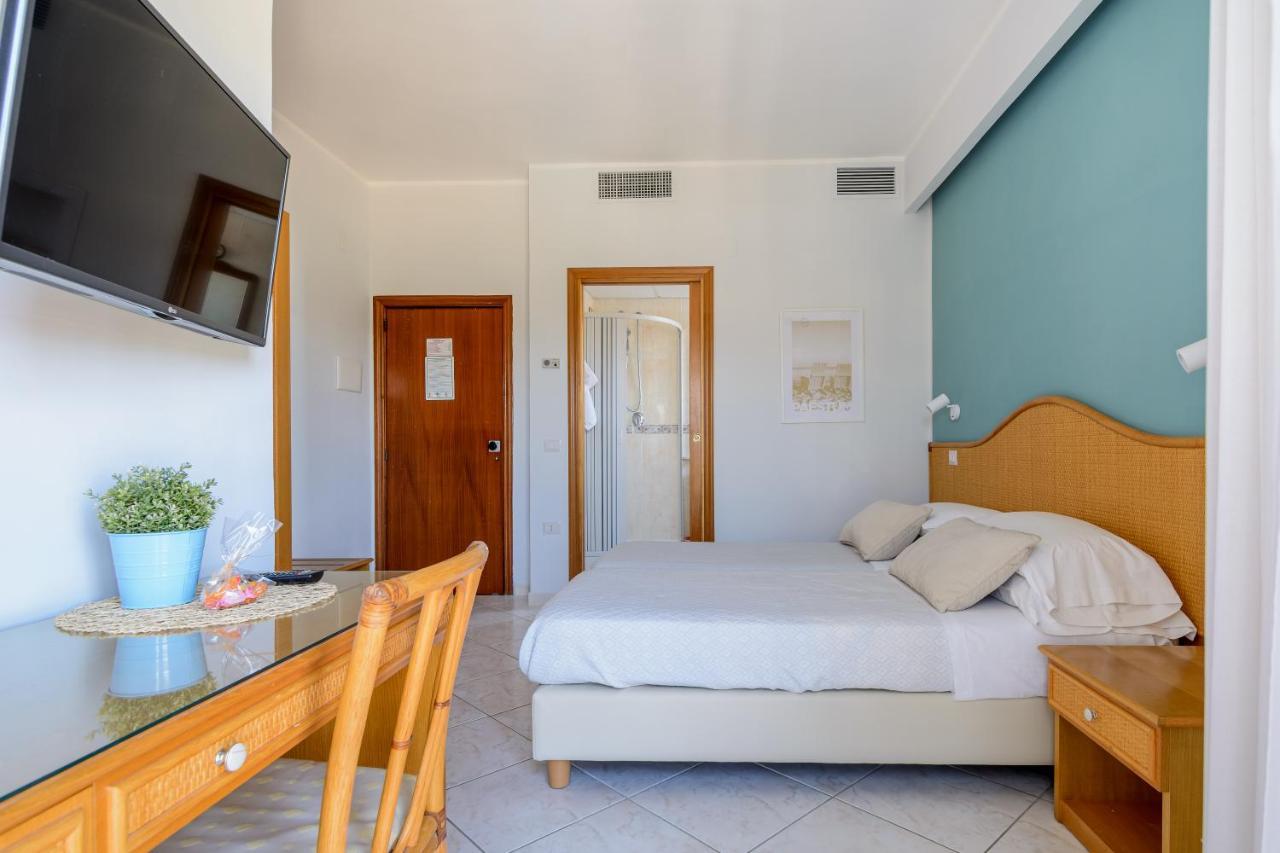 Hotel Mandetta Paestum Exteriör bild
